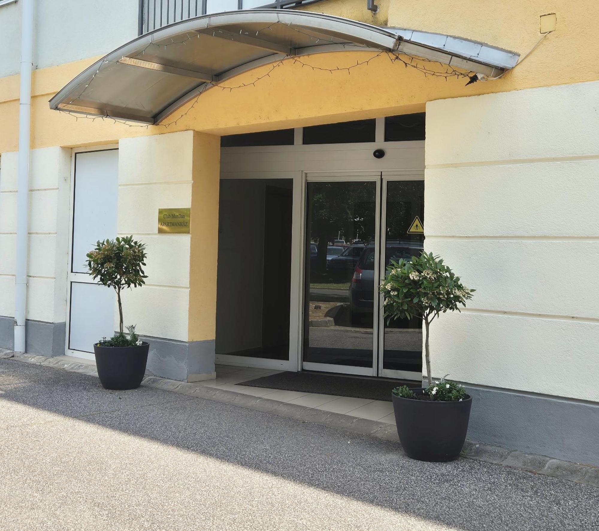 Manna Wellness Apartman 잘라카로쉬 외부 사진